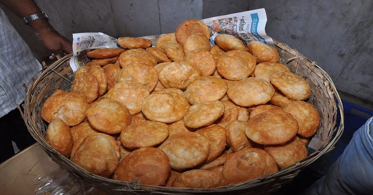 Rajasthani Kachori is eat during jaipur shopping